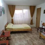 Nord, Plaja Acapulco-debarcader, Garsoniere Four Studios, Bucatarie Comuna, Baie Proprie, Etaj 4, Fara Lift Apartman