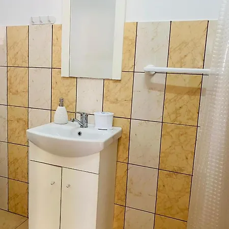 Nord, Plaja Acapulco-debarcader, Garsoniere Four Studios, Bucatarie Comuna, Baie Proprie, Etaj 4, Fara Lift Апартаменты *