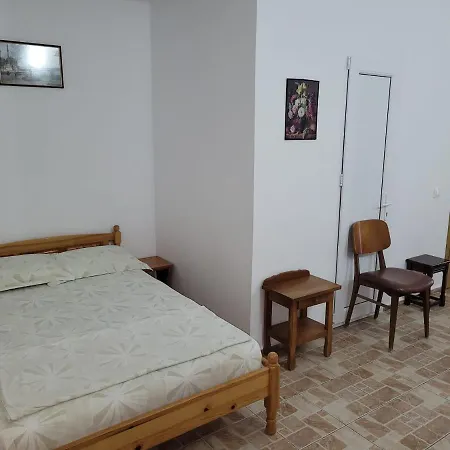 Garsoniere Four Studious - Baie Proprie, Bucătărie Comună, Etaj 4 Eforie Nord