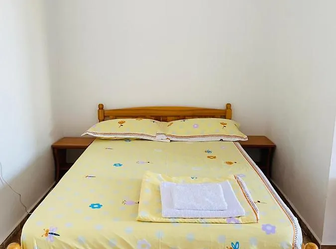 Nord, Plaja Acapulco-debarcader, Garsoniere Four Studios, Bucatarie Comuna, Baie Proprie, Etaj 4, Fara Lift * エフォリエ・ノルド