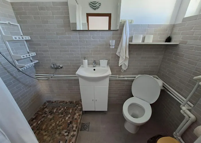 아파트 Nord, Plaja Acapulco-debarcader, Garsoniere Four Studios, Bucatarie Comuna, Baie Proprie, Etaj 4, Fara Lift *